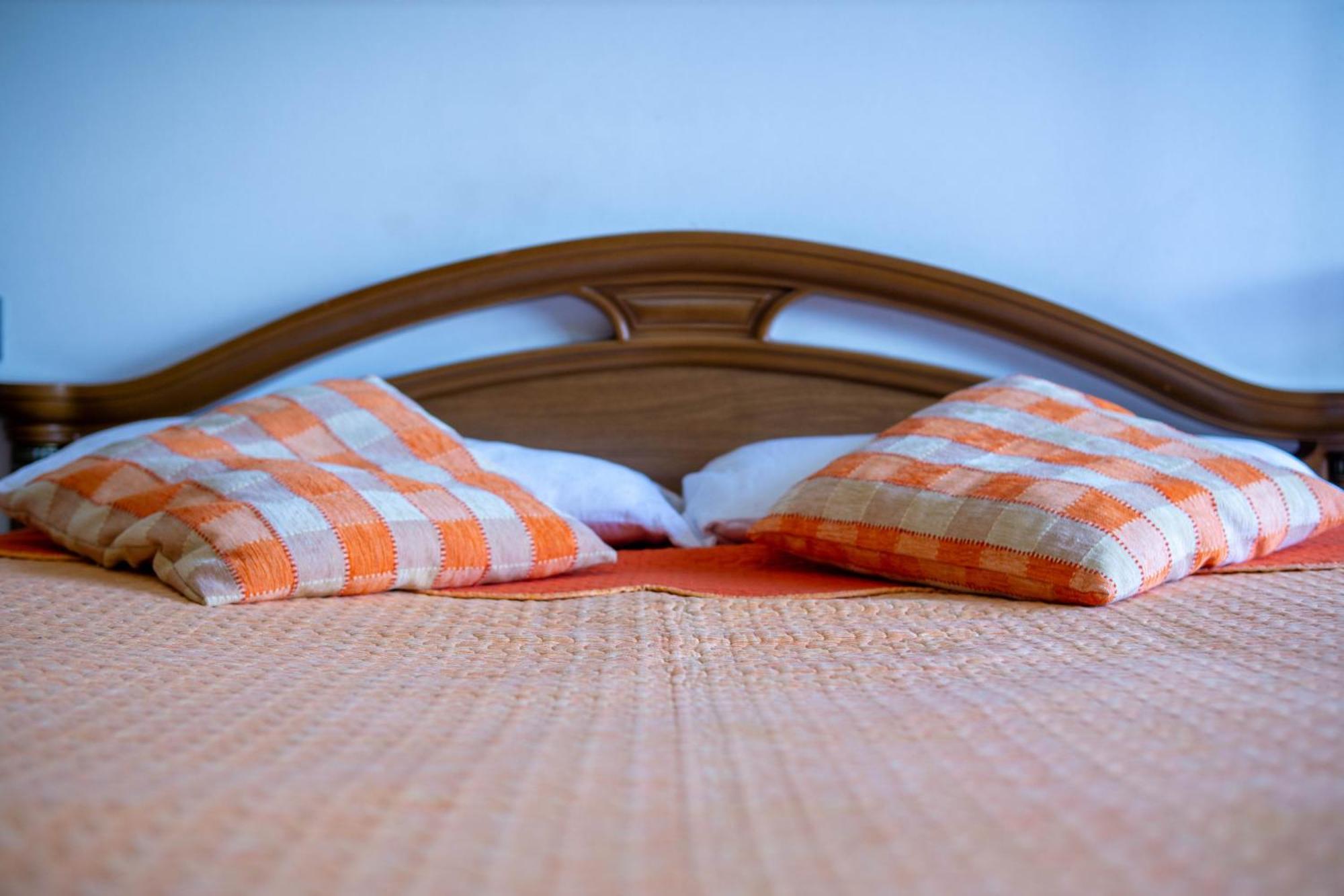 Bllok Bright Private Bedrooms With Private Bathroom On Shared Apartment Tirana Exteriér fotografie