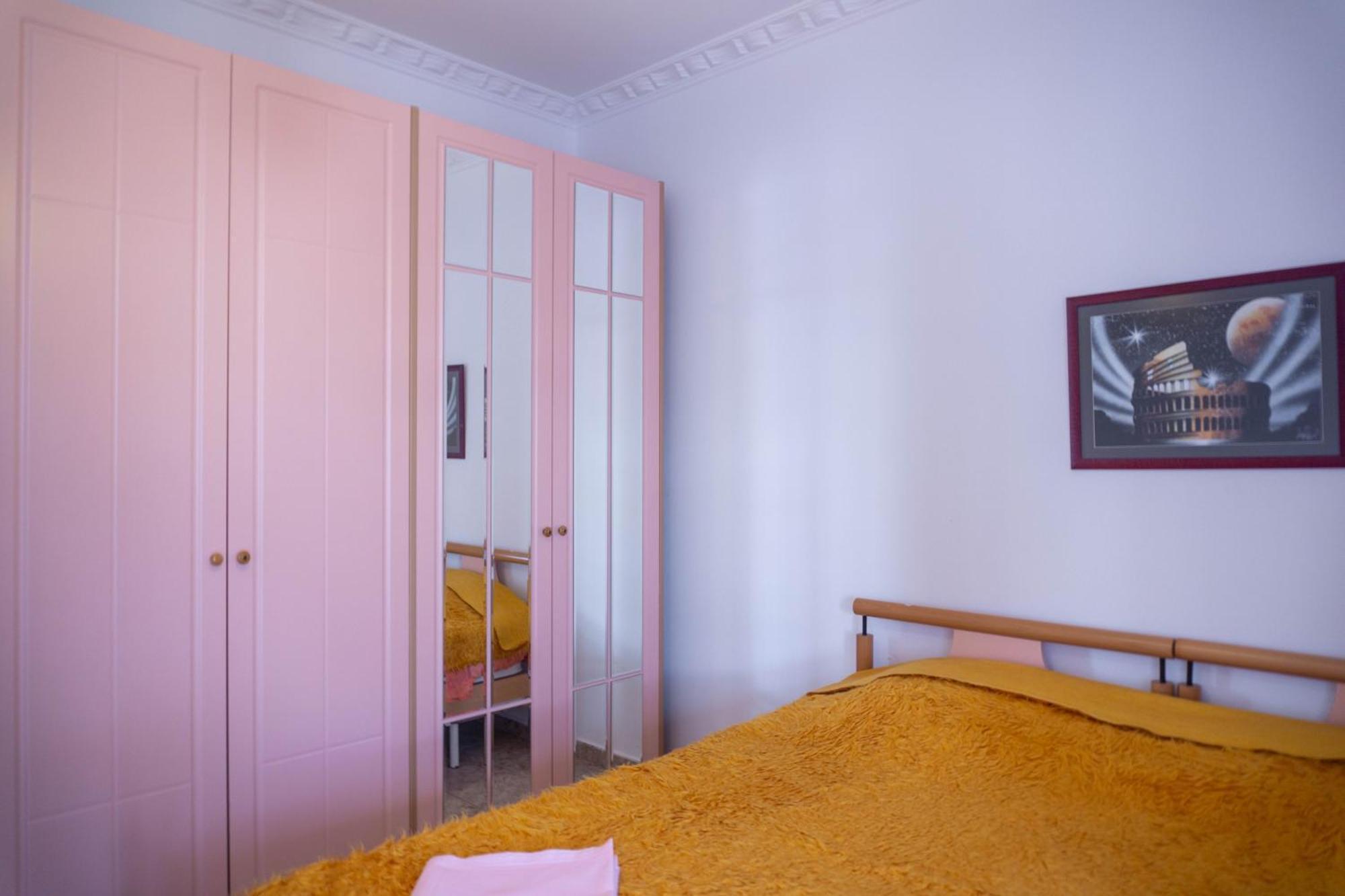 Bllok Bright Private Bedrooms With Private Bathroom On Shared Apartment Tirana Exteriér fotografie