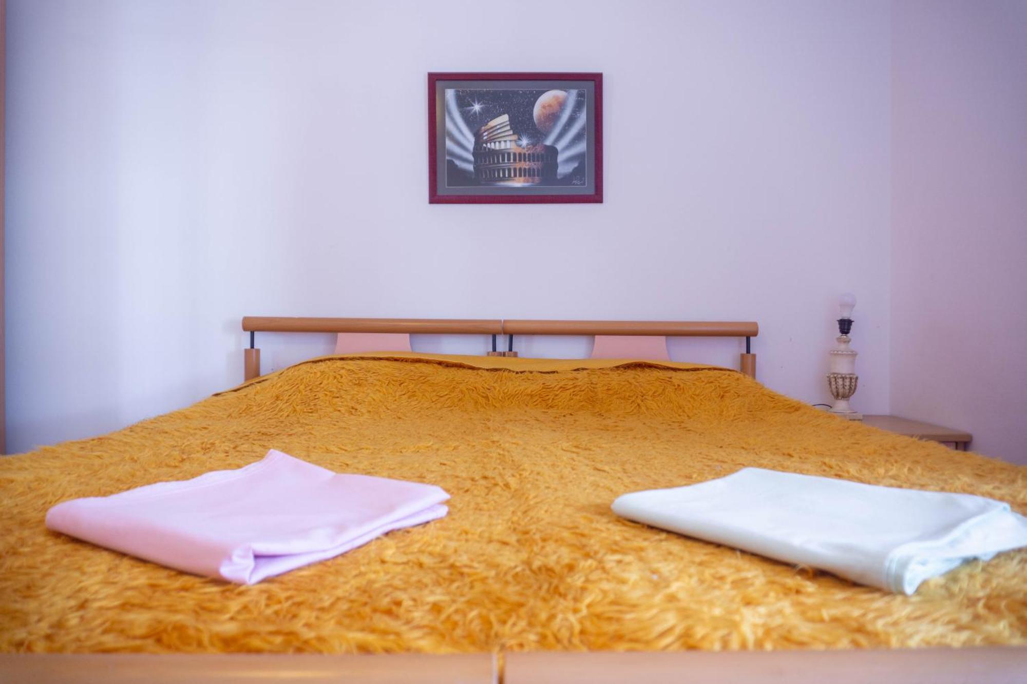 Bllok Bright Private Bedrooms With Private Bathroom On Shared Apartment Tirana Exteriér fotografie