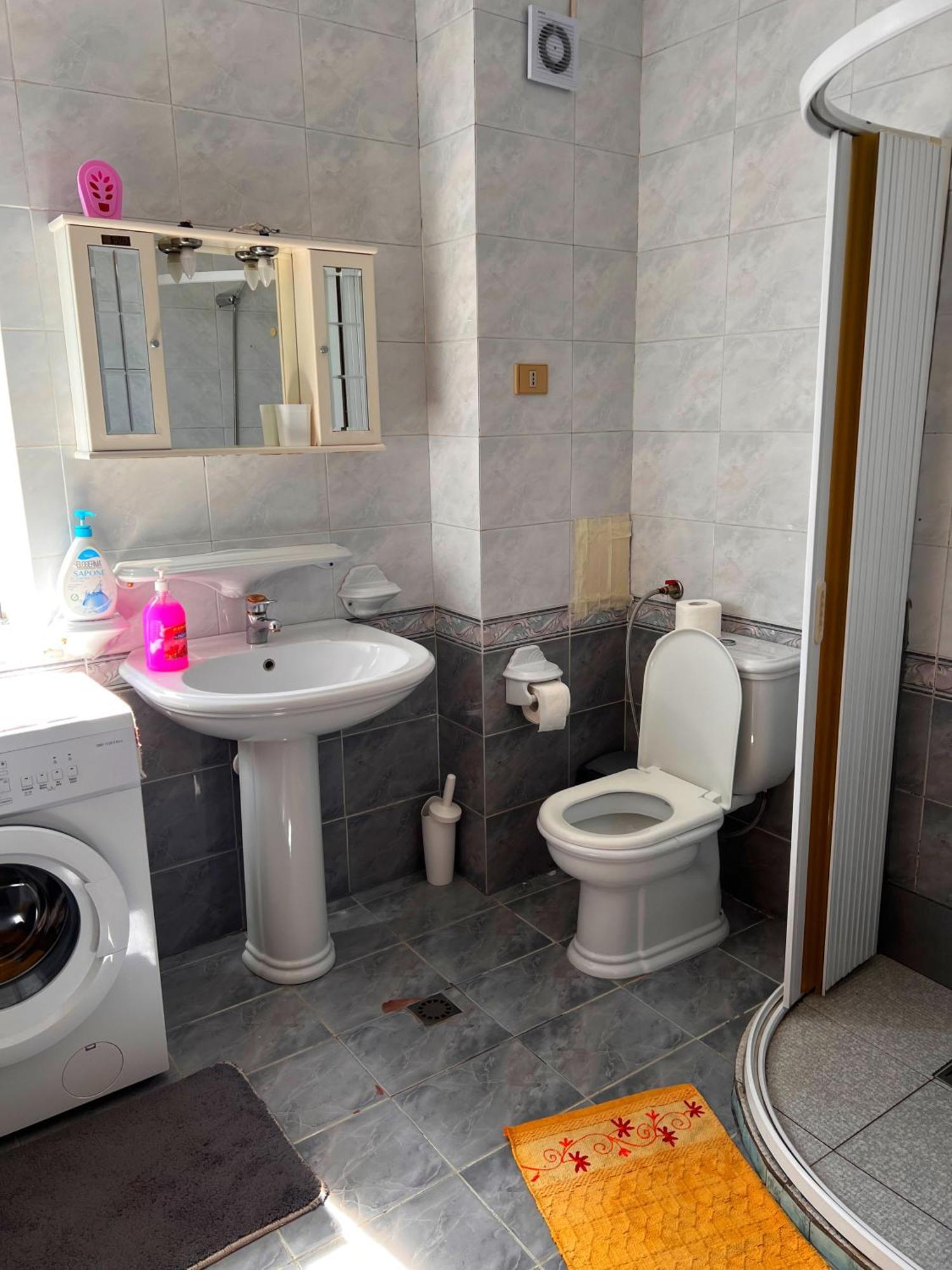 Bllok Bright Private Bedrooms With Private Bathroom On Shared Apartment Tirana Exteriér fotografie