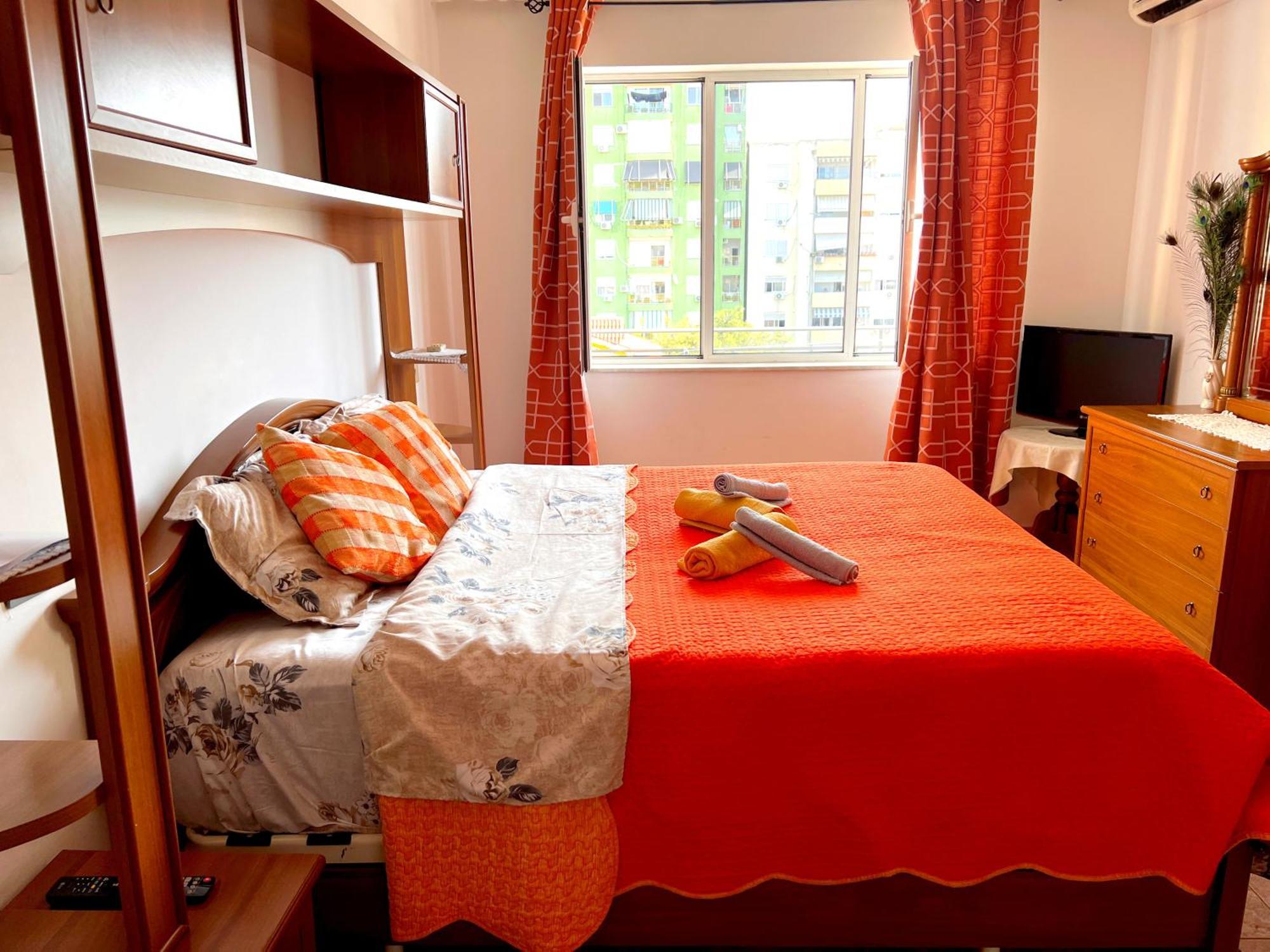 Bllok Bright Private Bedrooms With Private Bathroom On Shared Apartment Tirana Exteriér fotografie