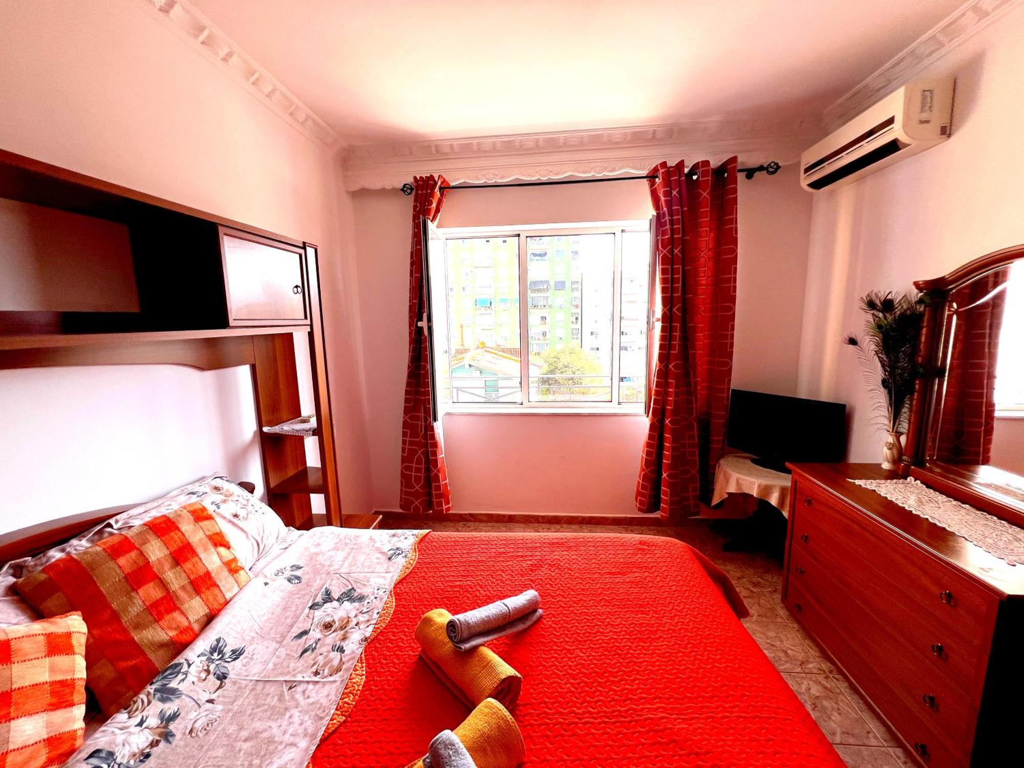 Bllok Bright Private Bedrooms With Private Bathroom On Shared Apartment Tirana Exteriér fotografie